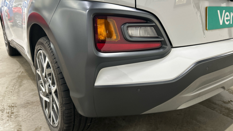 Hyundai Kona 1.6 GDi Hybrid Premium 5dr DCT Hybrid Hatchback